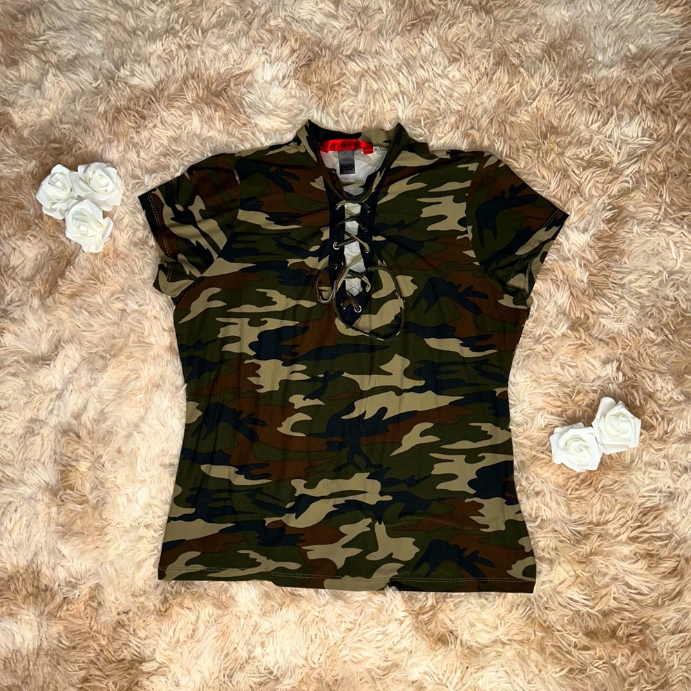 Hot Kiss camouflage cutout blouse